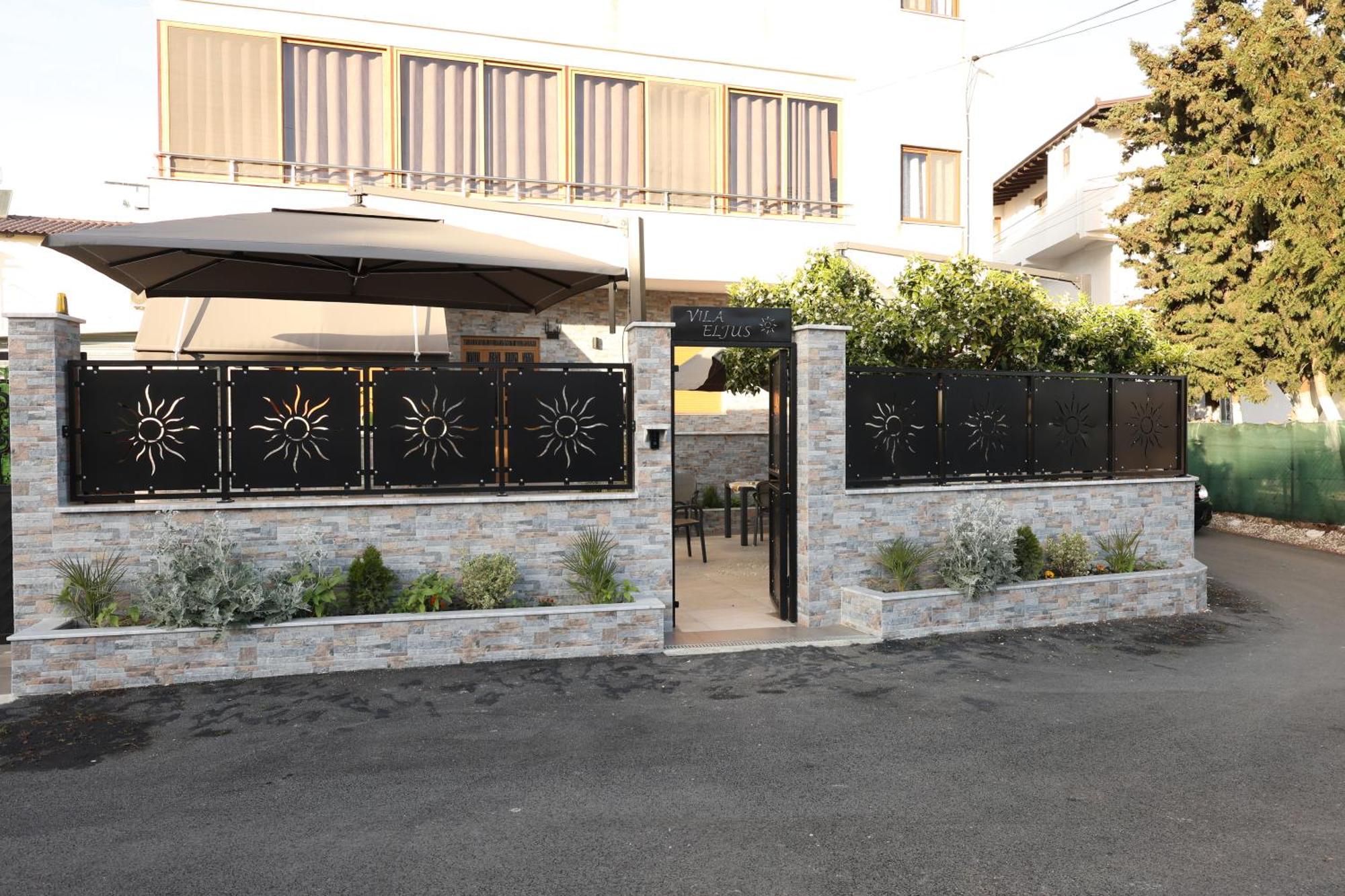Vila Eljus Durrës Exterior foto